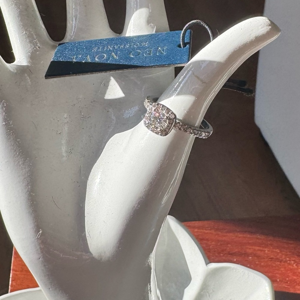 NWT Gra Moissetine Neo Lab Diamond Ring size 7.5